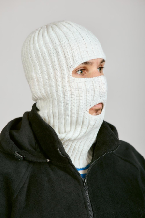 Маска 2 ОТВЕРСТИЯ, белый, пан, шерсть - интернет магазин Полигон